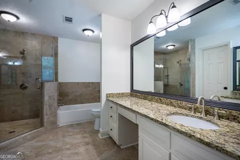 Bath - 106 Powers Ct, Lagrange, GA 30240 photo 2 of 3