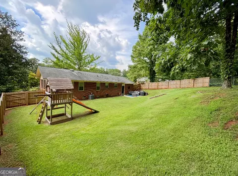 Exterior - 208 Park Hill Dr, Lagrange, GA 30241 photo 11 of 12