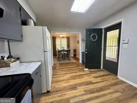 Entry Way - 208 Park Hill Dr, Lagrange, GA 30241 photo 1 of 3