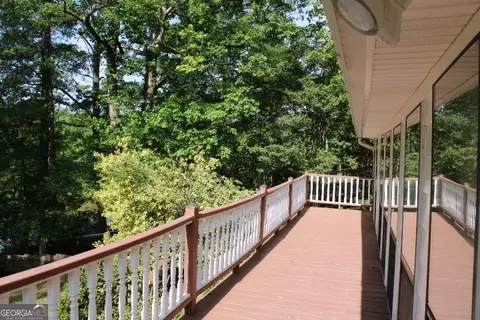 237 Weavers Lake Front Rd, Jackson, GA 30233 photo 8