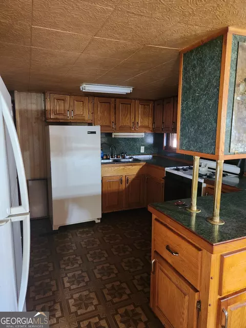 237 Weavers Lake Front Rd, Jackson, GA 30233 photo 14
