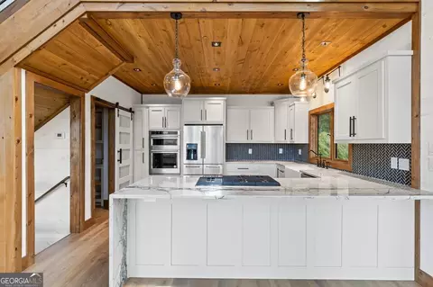 Kitchen - 394 Mountain Trce, Cherry Log, GA 30522 photo 3 of 8