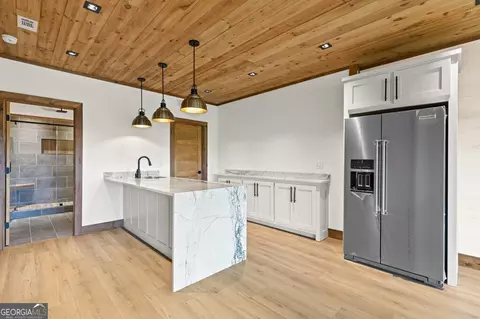Kitchen - 394 Mountain Trce, Cherry Log, GA 30522 photo 6 of 8