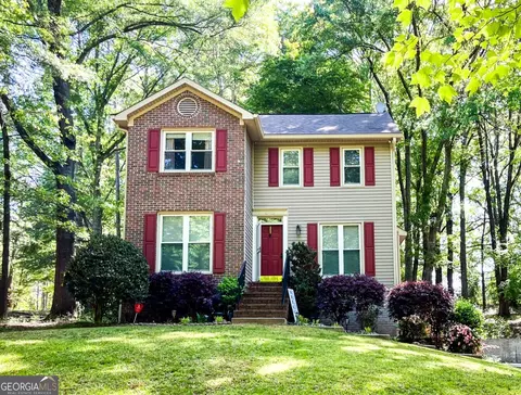 110 Cedar Creek Ct, Fayetteville, GA 30215