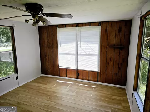 Living - 137 Virginia East Ave, Macon, GA 31217 photo 2 of 3