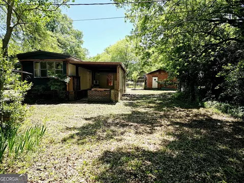 Exterior - 137 Virginia East Ave, Macon, GA 31217 photo 2 of 3