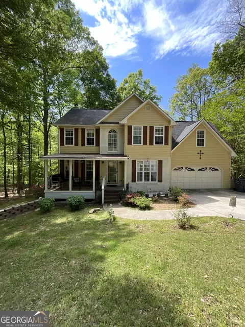 5363 Forest Dr, Loganville, GA 30052