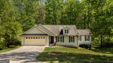 91 Ascot Dr, Cleveland, GA 30528
