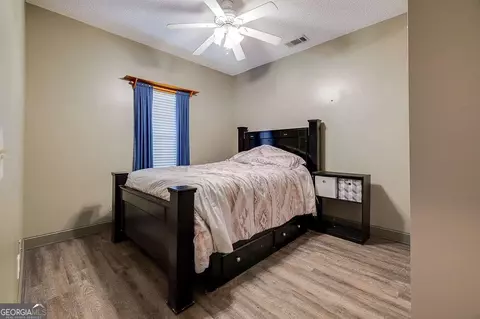 Bedroom - 106 Cedar Dr, Springfield, GA 31329 photo 4 of 6