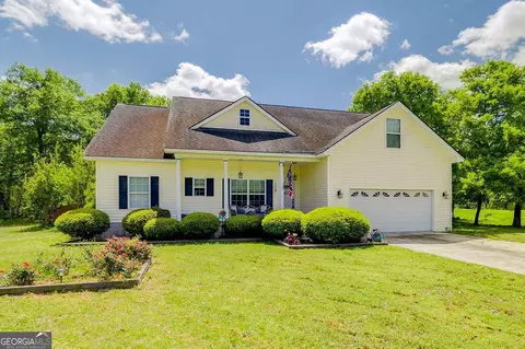 Exterior - 106 Cedar Dr, Springfield, GA 31329 photo 3 of 8