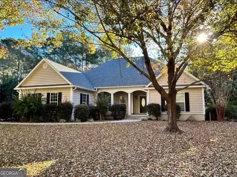 7415 W Northgate Dr, Tifton, GA 31794