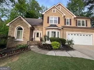 989 Pinfeather Ct, Lawrenceville, GA 30043
