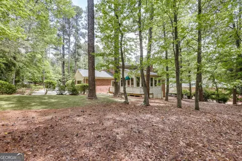 Exterior - 230 Moss Side Dr, Athens, GA 30607 photo 9 of 13