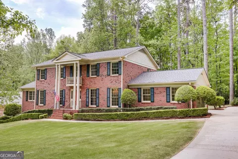 Exterior - 230 Moss Side Dr, Athens, GA 30607 photo 4 of 13