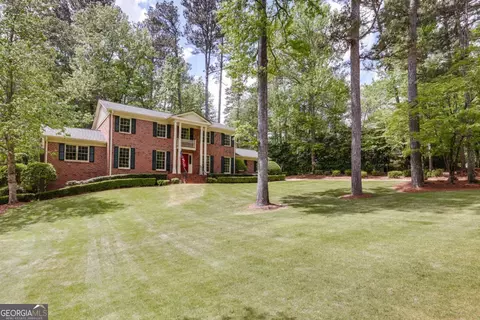 Exterior - 230 Moss Side Dr, Athens, GA 30607 photo 3 of 13
