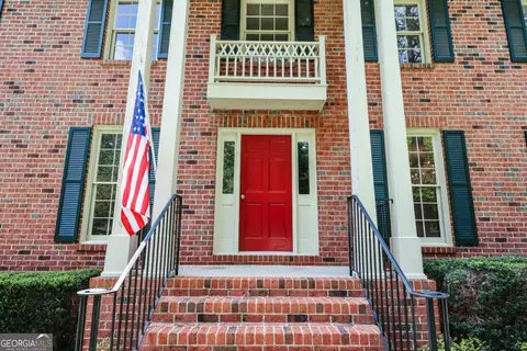 Exterior - 230 Moss Side Dr, Athens, GA 30607 photo 5 of 13