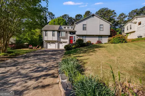 1189 Norfolk Dr NW, Acworth, GA 30102