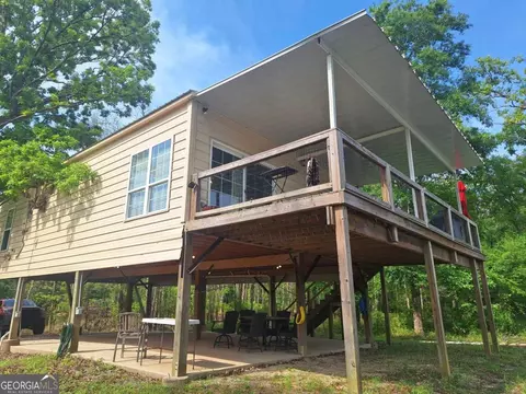 471 Getaway Ln, Baxley, GA 31513