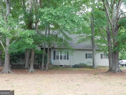 218 Mitchell Dr, Barnesville, GA 30204