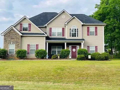 156 Oakwood Dr, Eatonton, GA 31024