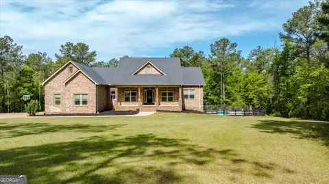 90 Bridle Chase Ln, Forsyth, GA 31029
