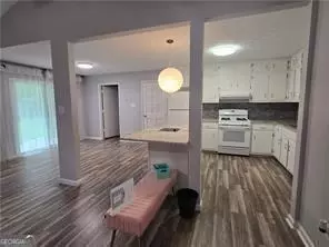 Entry Way - 2799 Mockingbird Cir, Duluth, GA 30096 photo 1 of 2