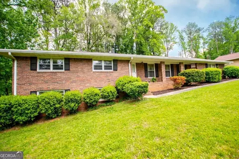 3047 E Anderson Dr, Lithia Springs, GA 30122