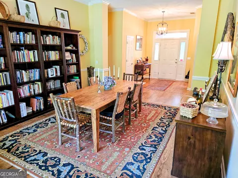 Dining - 911 Pointer Rd, Statesboro, GA 30461 photo 1 of 2