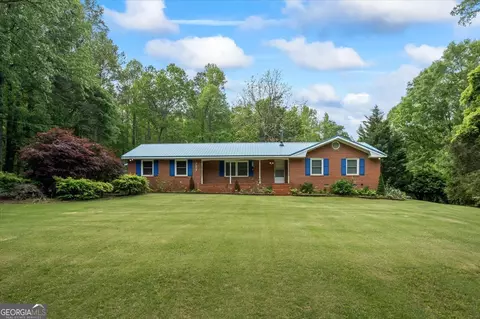 Exterior - 725 761 School Rd, Hampton, GA 30228 photo 7 of 15