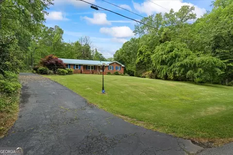 Exterior - 725 761 School Rd, Hampton, GA 30228 photo 3 of 15