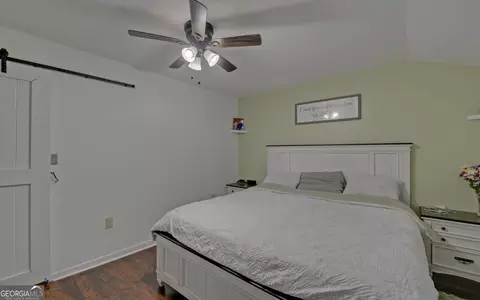 Bedroom - 398 Grove St, Toccoa, GA 30577 photo 4 of 4