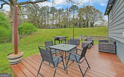 Exterior - 398 Grove St, Toccoa, GA 30577 photo 6 of 9