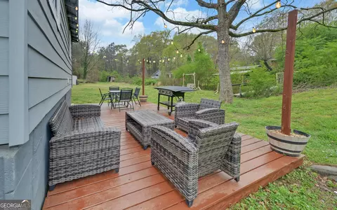 Exterior - 398 Grove St, Toccoa, GA 30577 photo 8 of 9