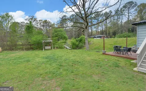 Exterior - 398 Grove St, Toccoa, GA 30577 photo 7 of 9
