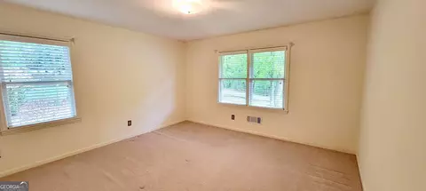 Bedroom - 125 Hickory Ln, Cornelia, GA 30531 photo 2 of 3