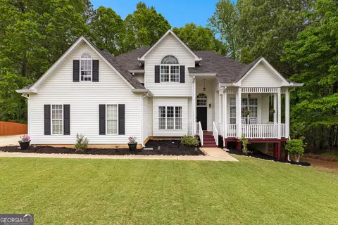 190 Ridgecrest Dr, Fayetteville, GA 30215