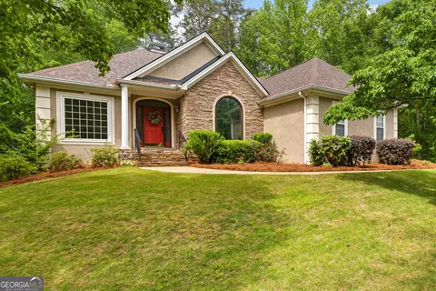 40 High St, Sharpsburg, GA 30277