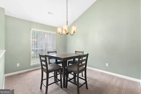 Dining - 470 Old Griffin Rd, Hampton, GA 30228 photo 1 of 1