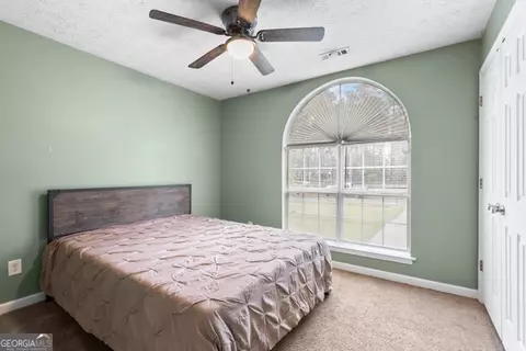 Bedroom - 470 Old Griffin Rd, Hampton, GA 30228 photo 6 of 6