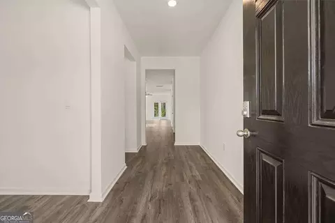 Entry Way - 146 Oakchase Park Ln, Hampton, GA 30228 photo 4 of 6