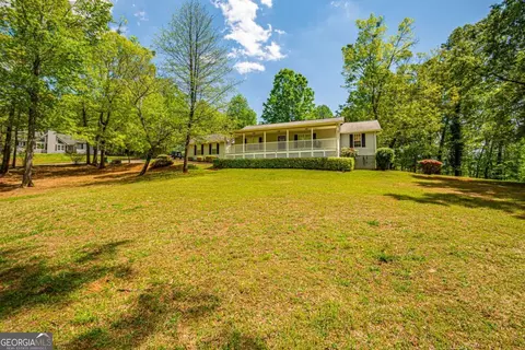 38 Georgia Ave, Dahlonega, GA 30533