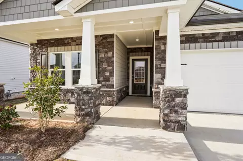 371 Tallulah Ln, Grayson, GA 30017