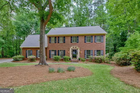 120 Hermitage Pl, Peachtree City, GA 30269