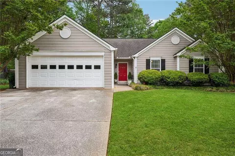 141 Springbrooke Trl, Dallas, GA 30157