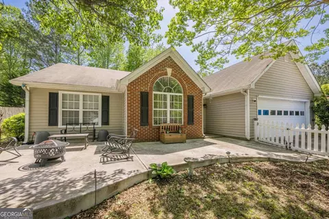 5045 Edinborough Pl, Sugar Hill, GA 30518