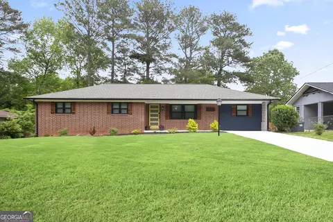 2738 Westchester Dr, East Point, GA 30344