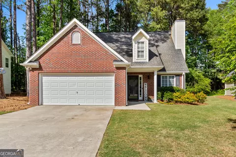 140 Braymoor Cir, Fayetteville, GA 30215