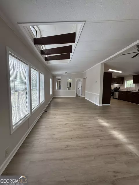425 Varner St, Covington, GA 30016 photo 5