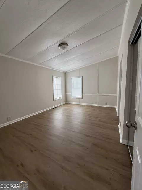425 Varner St, Covington, GA 30016 photo 9