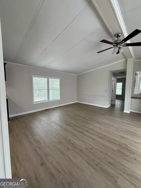 425 Varner St, Covington, GA 30016 photo 6